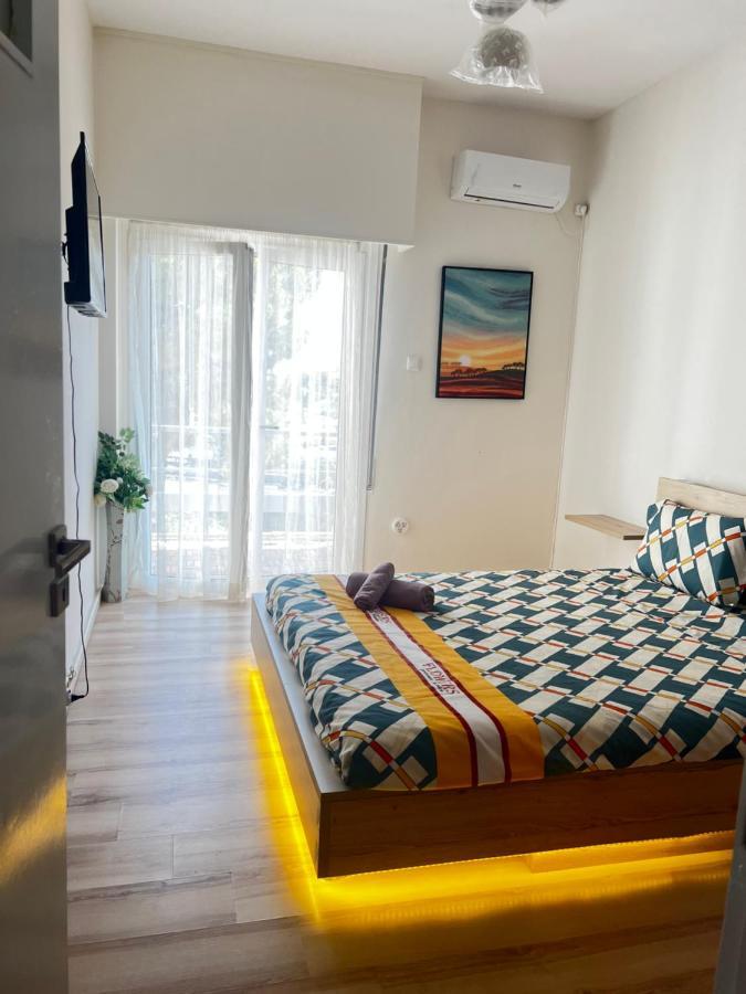 Artemida Apartment Near The Sea Exterior foto